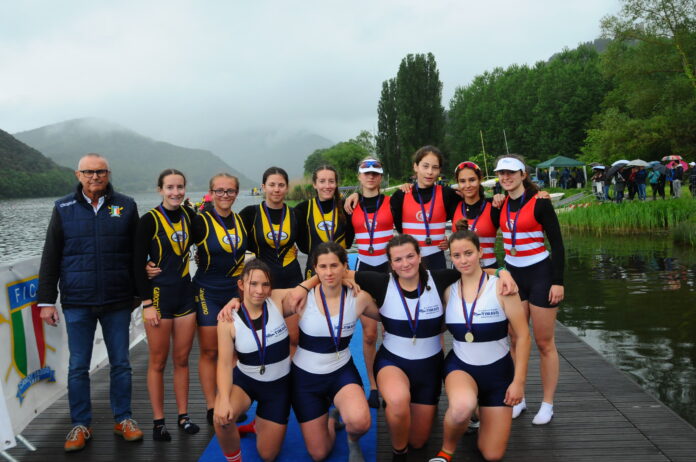 4- U17